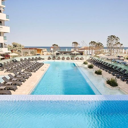 Vlezal Apartment Spa&Pool Beach Resort Mamaia Dış mekan fotoğraf