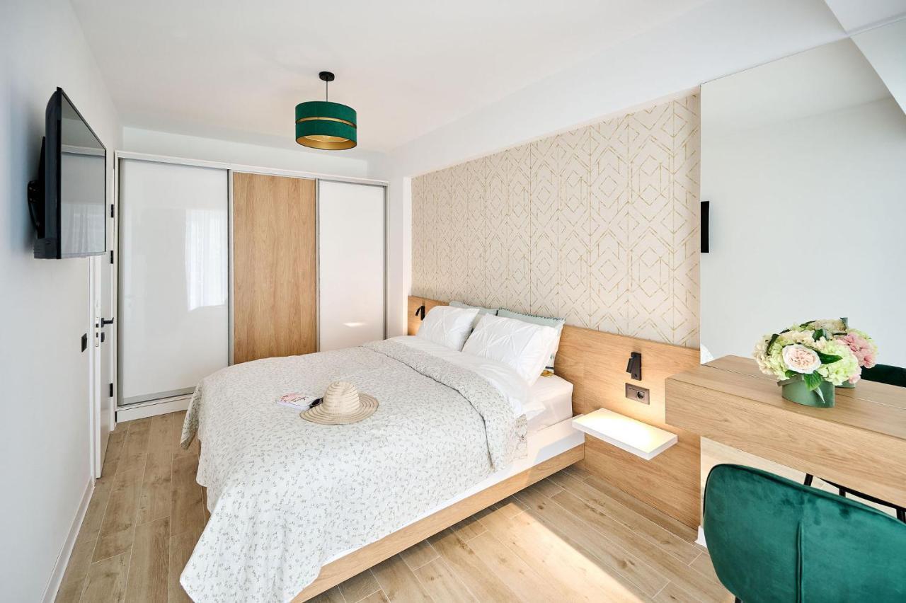 Vlezal Apartment Spa&Pool Beach Resort Mamaia Dış mekan fotoğraf